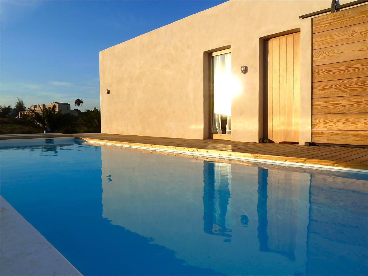 Bungalow with pool